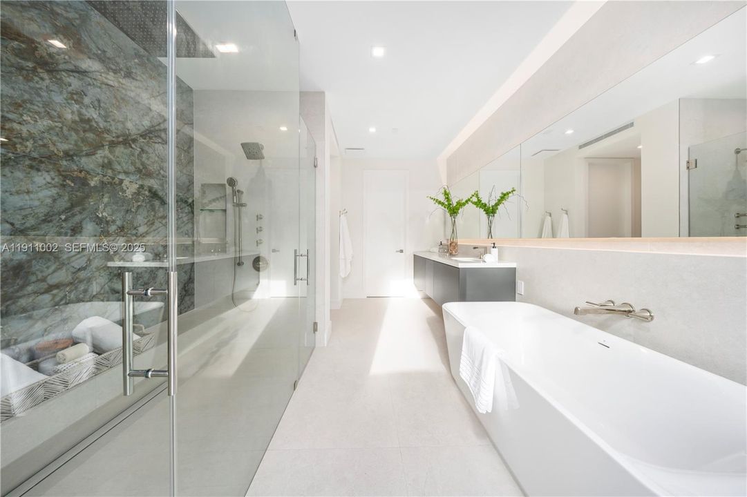 En Venta: $6,500,000 (6 camas, 7 baños, 5328 Pies cuadrados)