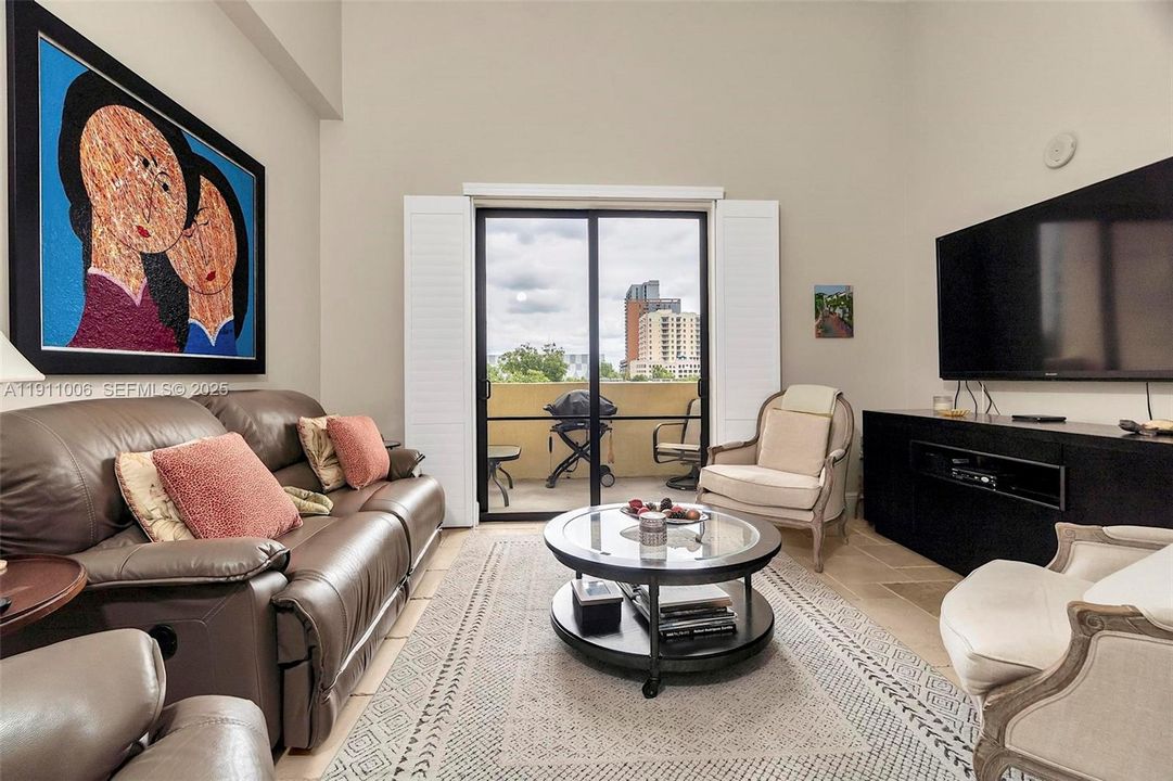 For Sale: $550,000 (2 beds, 2 baths, 1625 Square Feet)