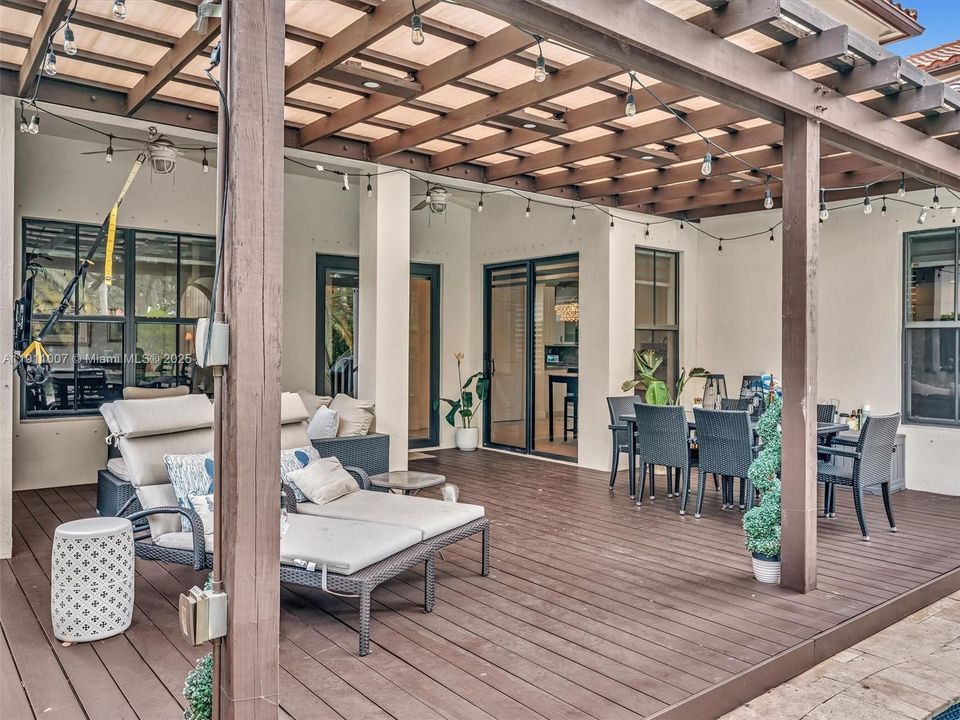 For Rent: $7,500 (4 beds, 3 baths, 2720 Square Feet)