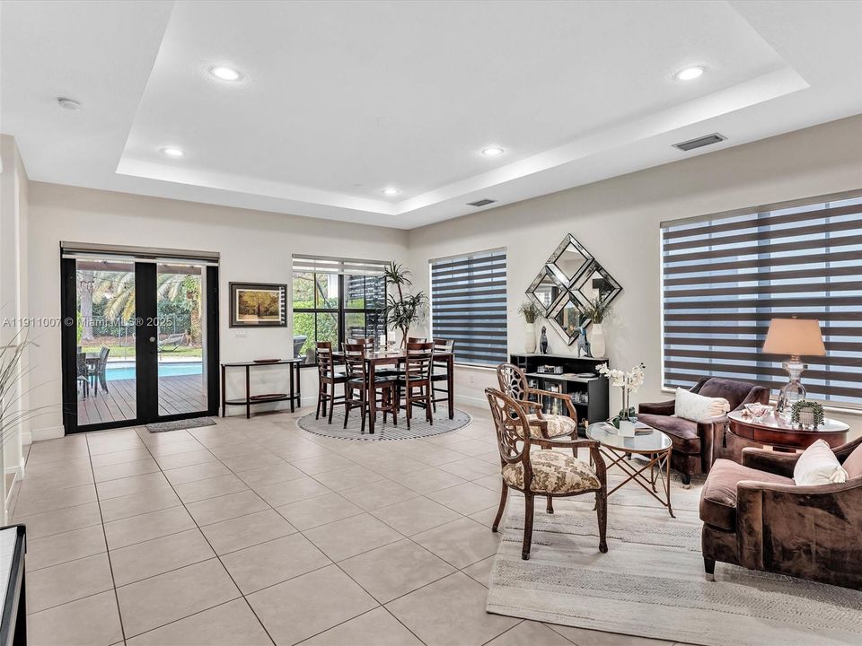 For Rent: $7,500 (4 beds, 3 baths, 2720 Square Feet)