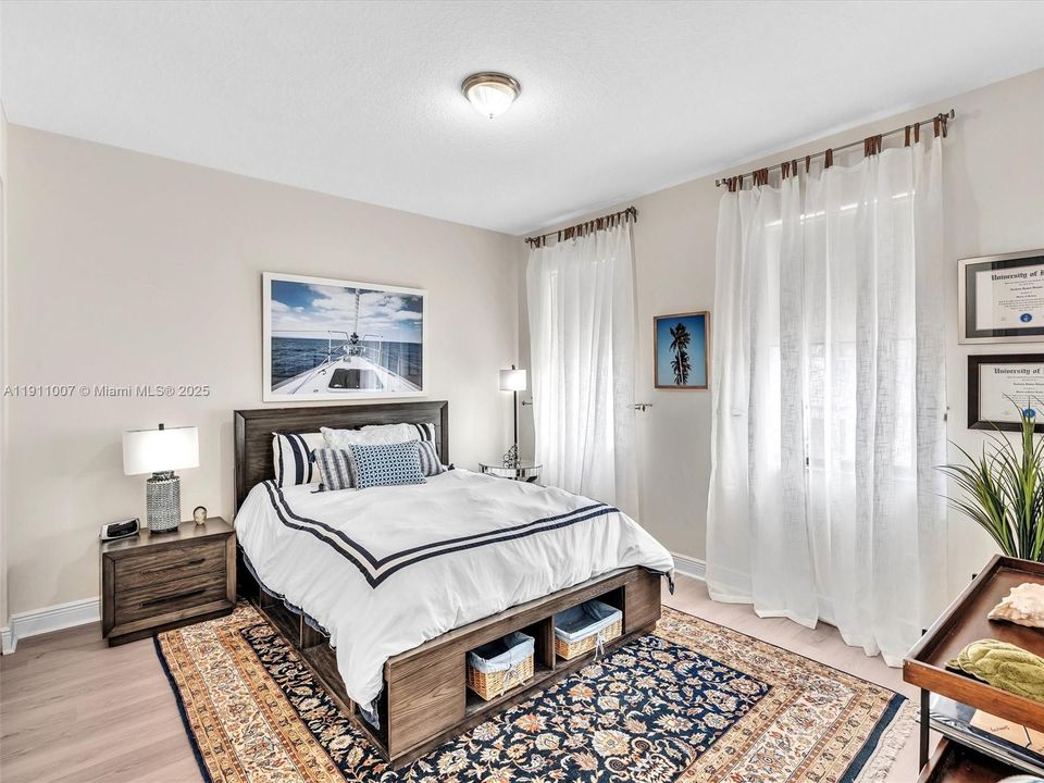 For Rent: $7,500 (4 beds, 3 baths, 2720 Square Feet)