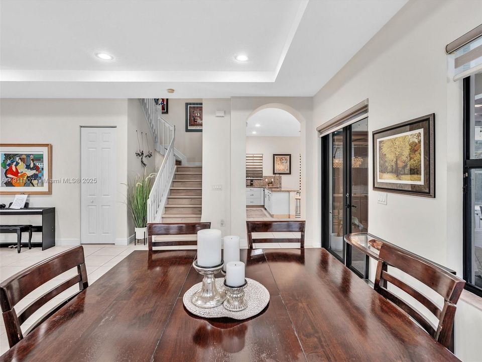 For Rent: $7,500 (4 beds, 3 baths, 2720 Square Feet)