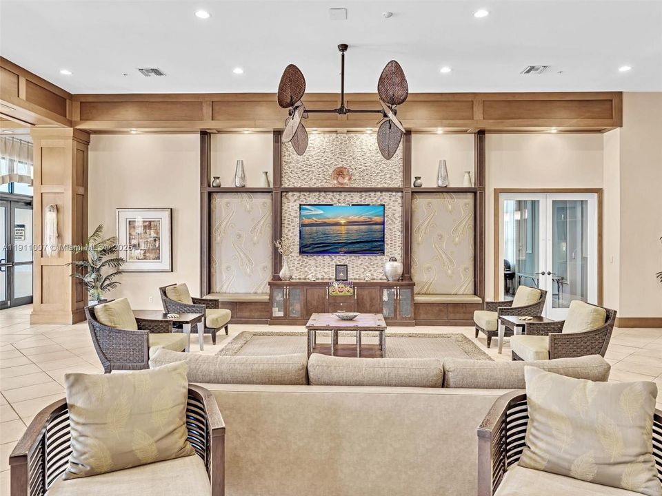 For Rent: $7,500 (4 beds, 3 baths, 2720 Square Feet)