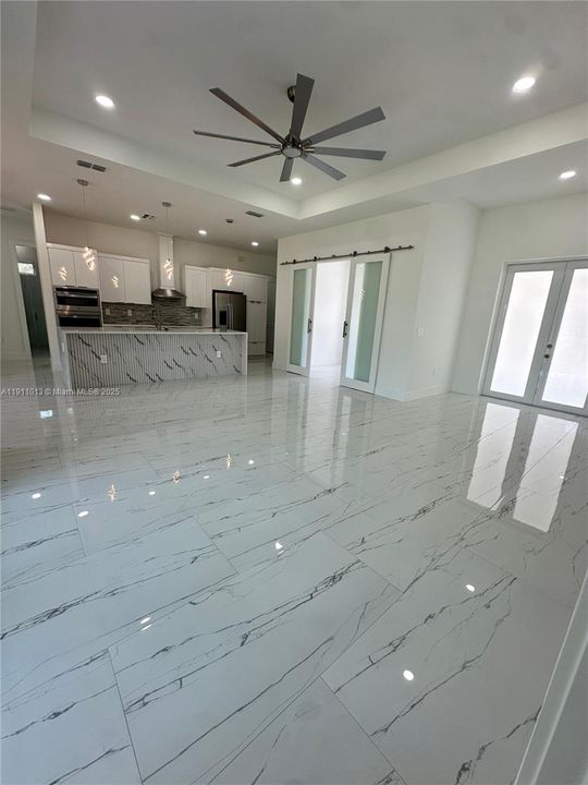 На продажу: $375,000 (3 спален, 2 ванн, 0 Квадратных фут)