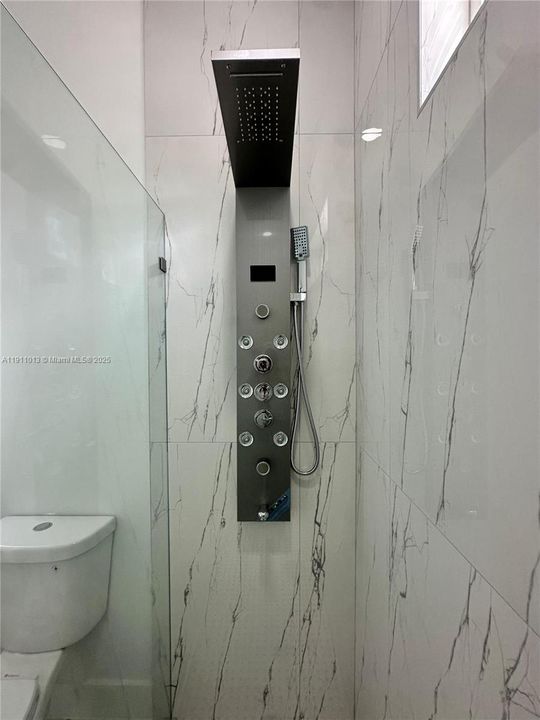 На продажу: $375,000 (3 спален, 2 ванн, 0 Квадратных фут)