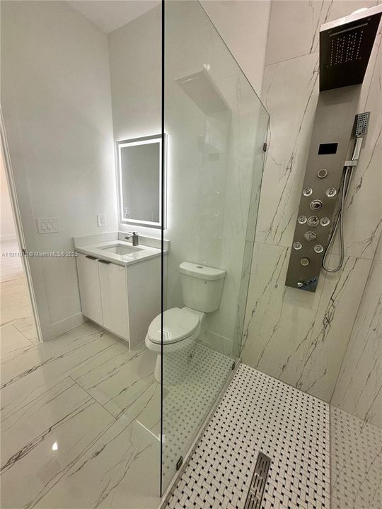 На продажу: $375,000 (3 спален, 2 ванн, 0 Квадратных фут)