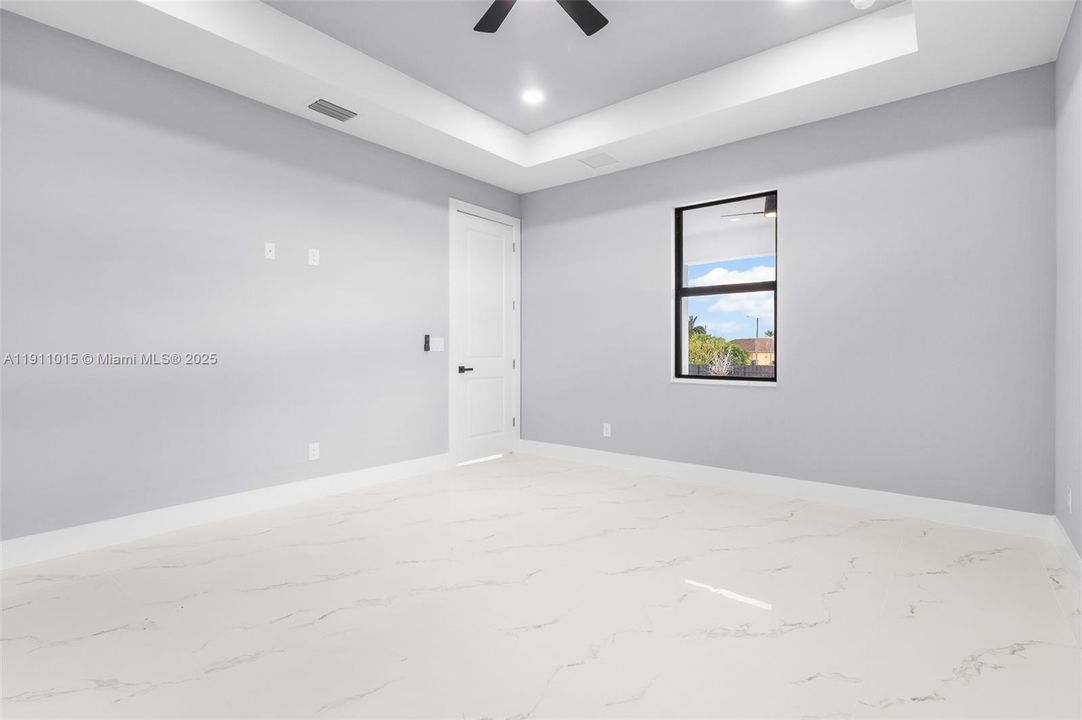 На продажу: $509,900 (4 спален, 2 ванн, 0 Квадратных фут)