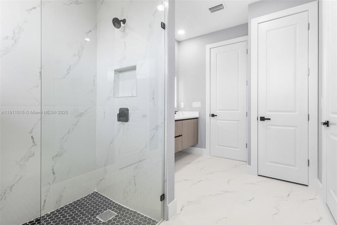 На продажу: $509,900 (4 спален, 2 ванн, 0 Квадратных фут)