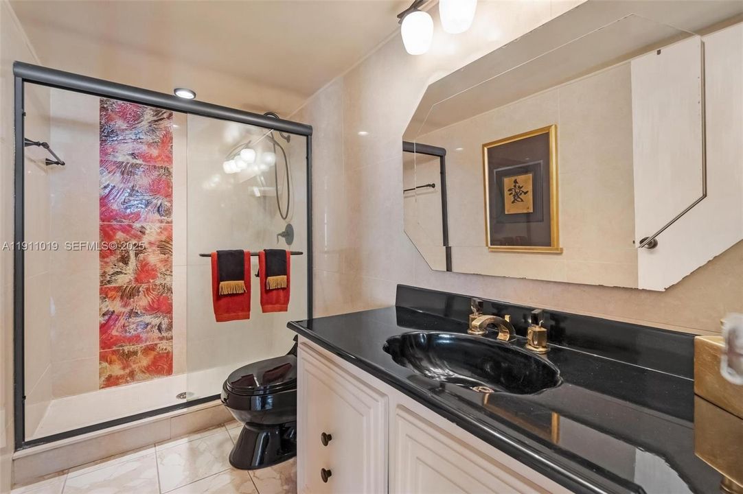 800 Parkview Dr., Unit #1021, Oceanview Park Condo, Hallandale Beach, Three Islands, FL 33009. For Sale.