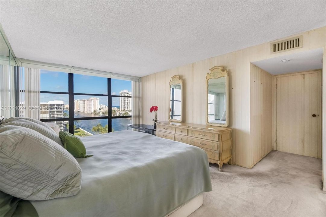 800 Parkview Dr., Unit #1021, Oceanview Park Condo, Hallandale Beach, Three Islands, FL 33009. For Sale.