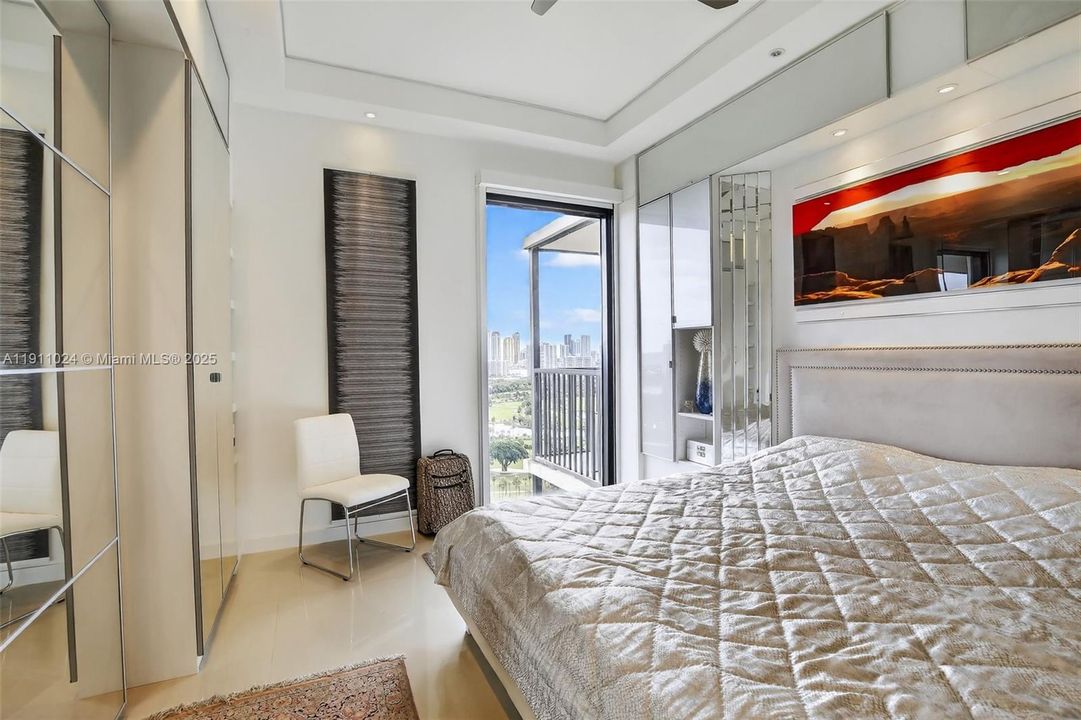 En Venta: $468,000 (2 camas, 2 baños, 1138 Pies cuadrados)