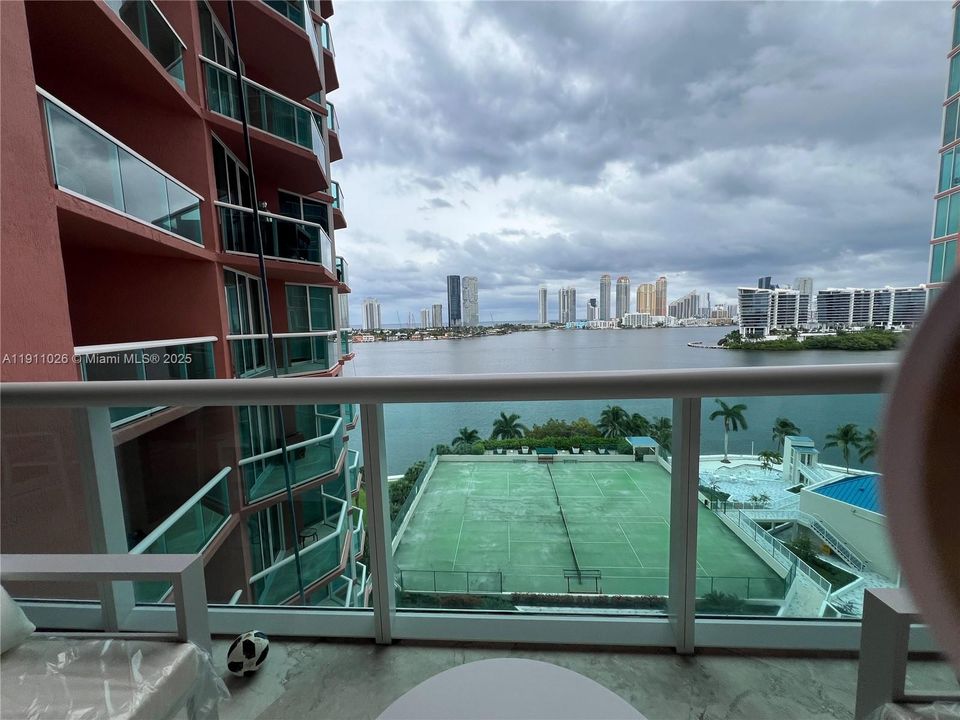 En Venta: $1,126,000 (3 camas, 2 baños, 0 Pies cuadrados)