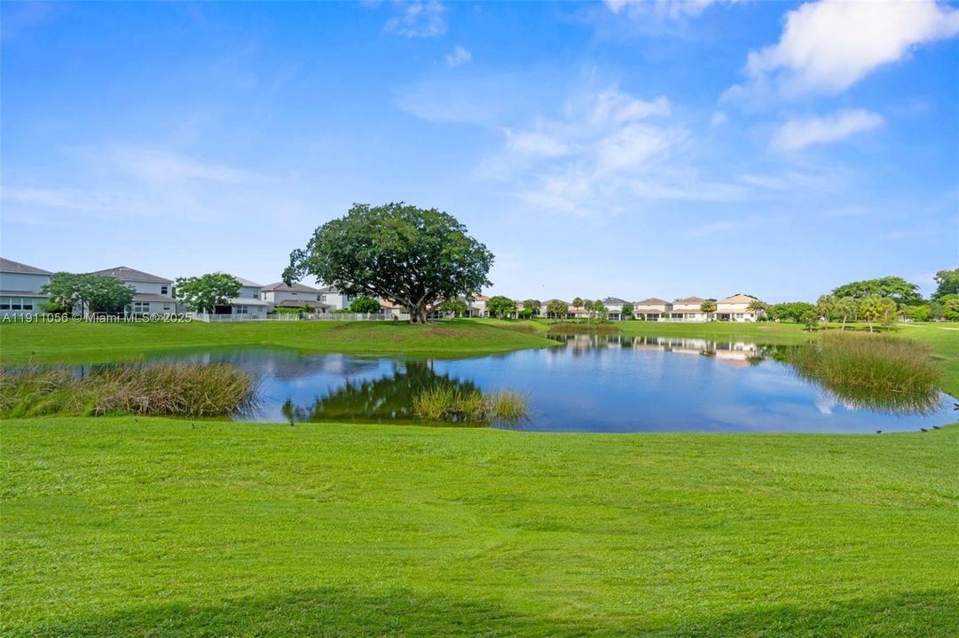 For Rent: $9,000 (5 beds, 3 baths, 2502 Square Feet)