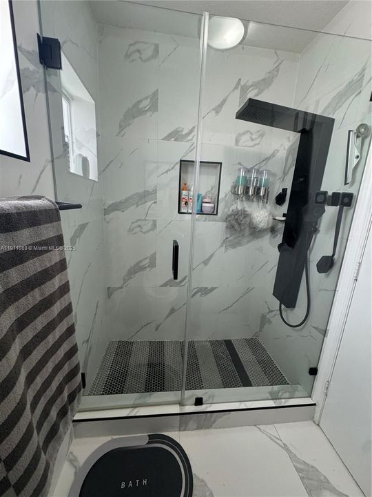 En Renta: $2,500 (3 camas, 2 baños, 1276 Pies cuadrados)