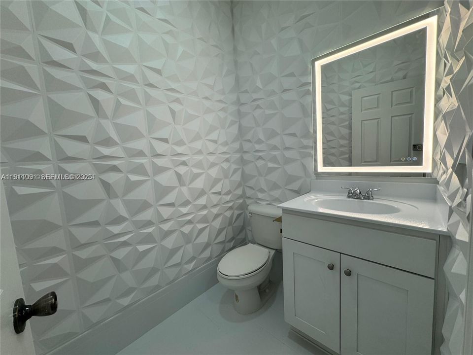 В аренду: $2,650 (2 спален, 2 ванн, 1205 Квадратных фут)