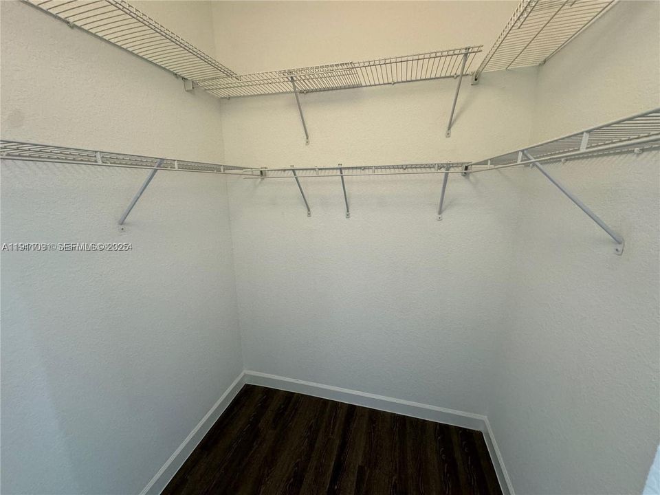 В аренду: $2,650 (2 спален, 2 ванн, 1205 Квадратных фут)