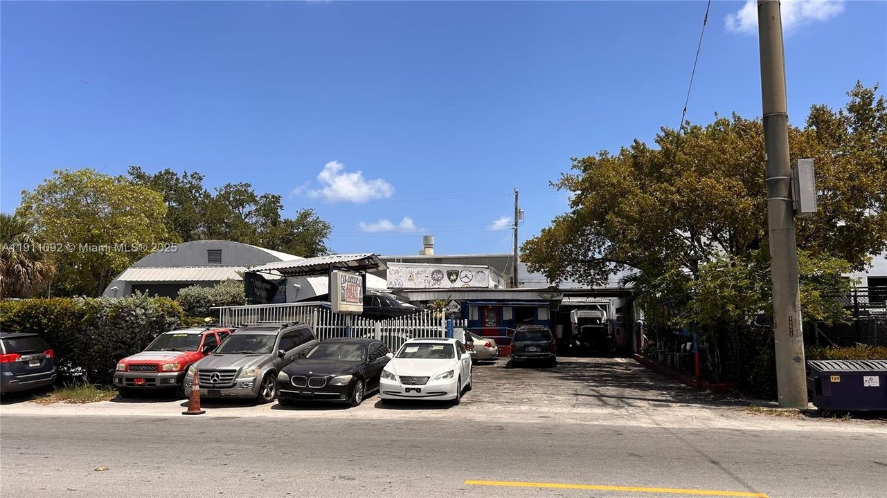 待售: $895,000 (0 贝兹, 0 浴室, 0 平方英尺)