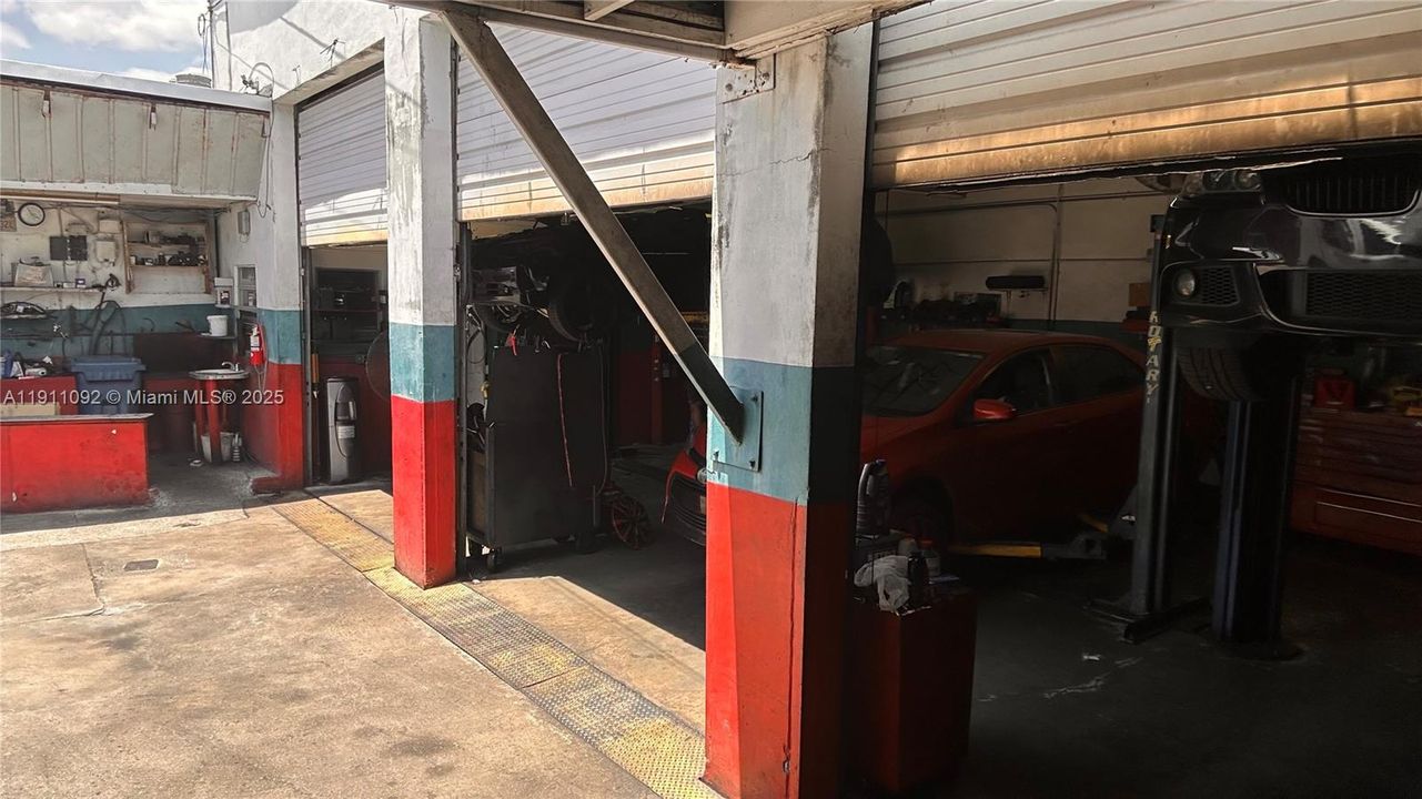 待售: $895,000 (0 贝兹, 0 浴室, 0 平方英尺)