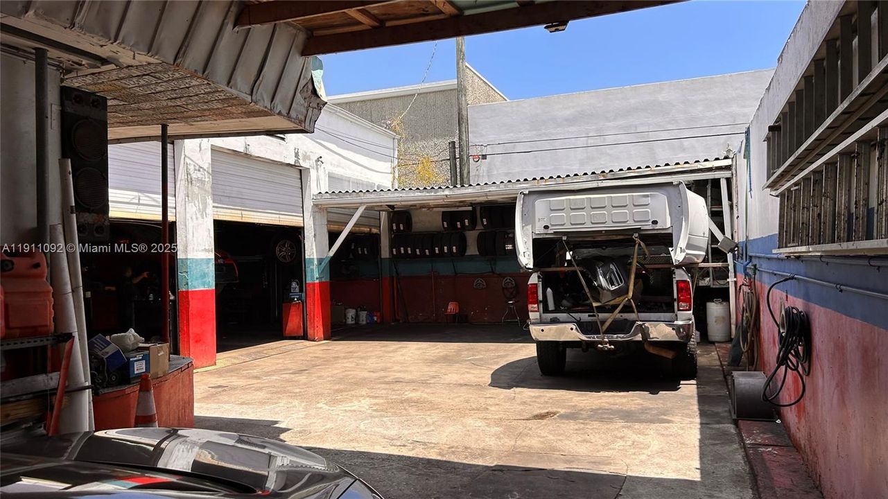 待售: $895,000 (0 贝兹, 0 浴室, 0 平方英尺)