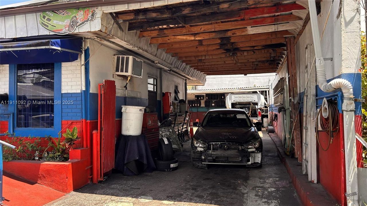 待售: $895,000 (0 贝兹, 0 浴室, 0 平方英尺)