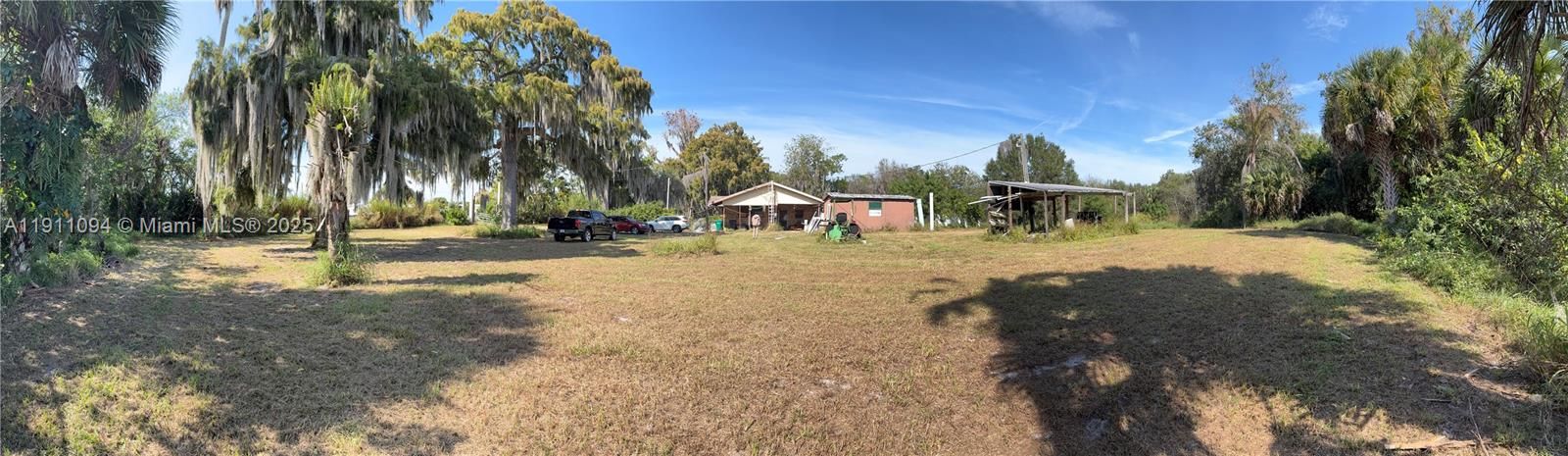 Panoramic image of Property's exterior