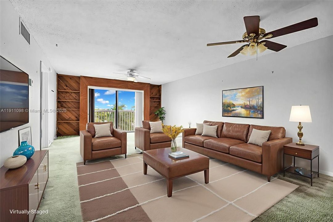 待售: $239,000 (2 贝兹, 2 浴室, 1280 平方英尺)