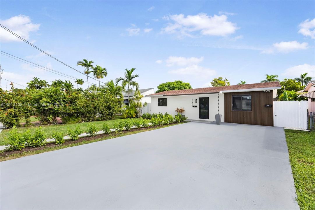 Active With Contract: $874,900 (0 beds, 0 baths, 1447 Square Feet)