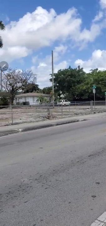 待售: $850,000 (0 贝兹, 0 浴室, 0 平方英尺)