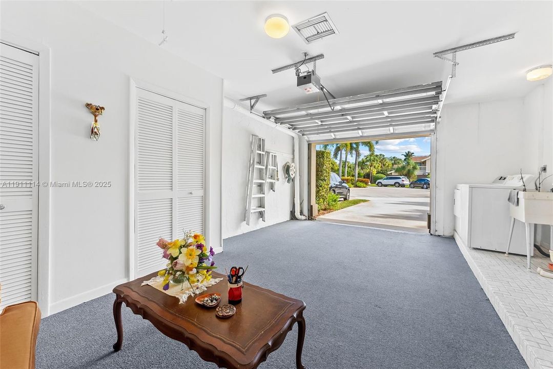 For Sale: $620,000 (2 beds, 2 baths, 1627 Square Feet)