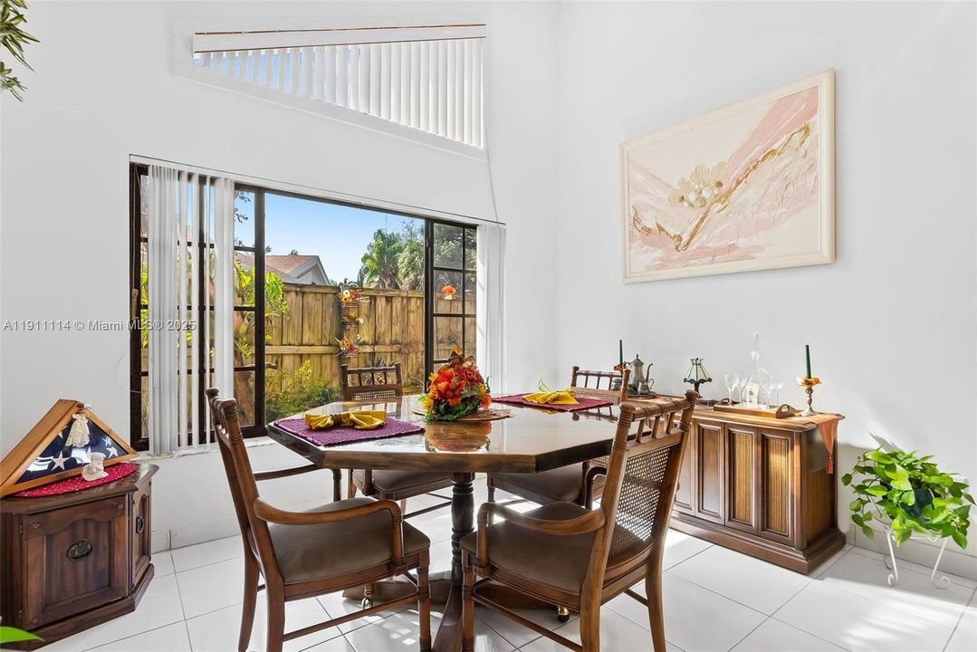 For Sale: $620,000 (2 beds, 2 baths, 1627 Square Feet)