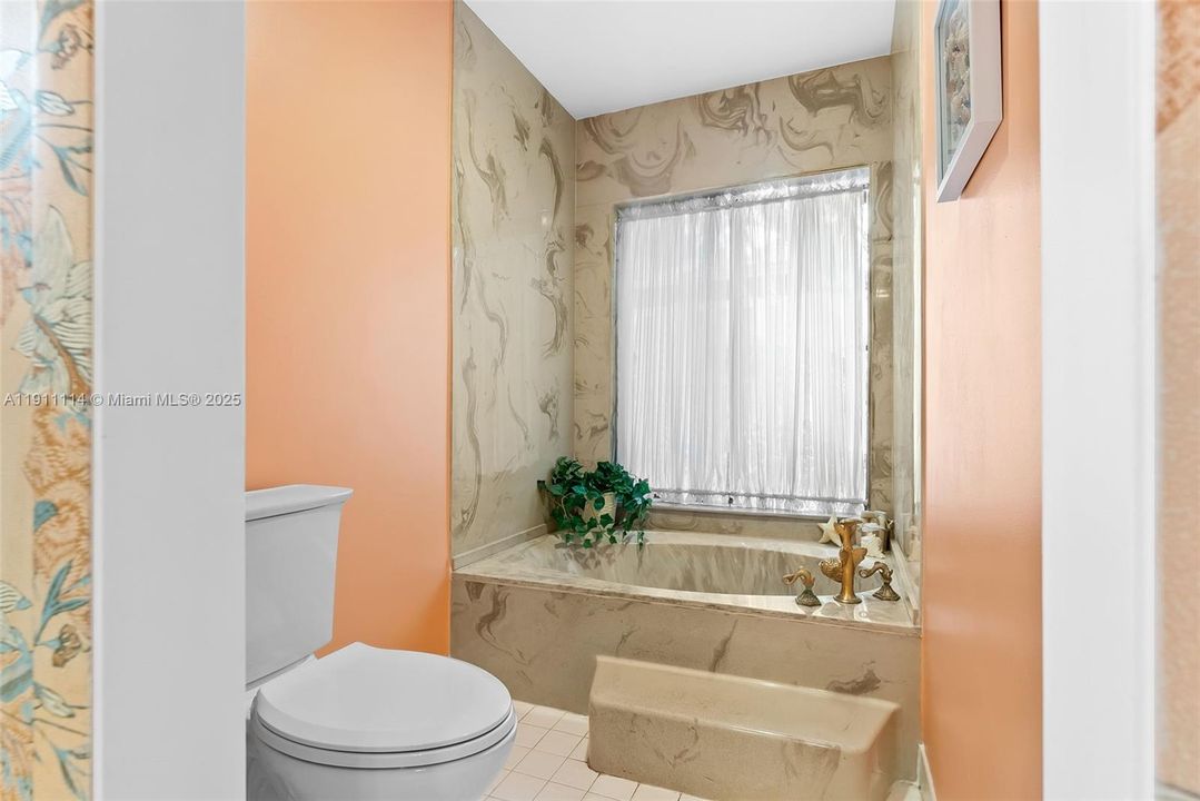 For Sale: $620,000 (2 beds, 2 baths, 1627 Square Feet)