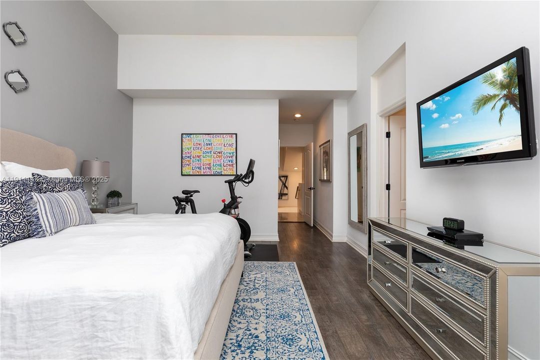 待售: $898,000 (3 贝兹, 2 浴室, 1910 平方英尺)