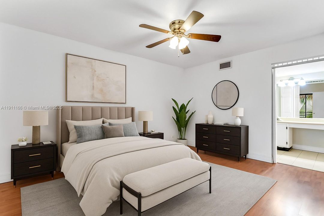 Под контрактом: $250,000 (2 спален, 2 ванн, 880 Квадратных фут)