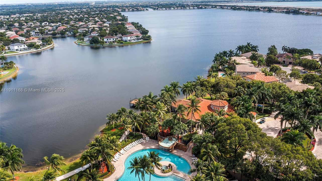 Active With Contract: $750,000 (4 beds, 2 baths, 2180 Square Feet)