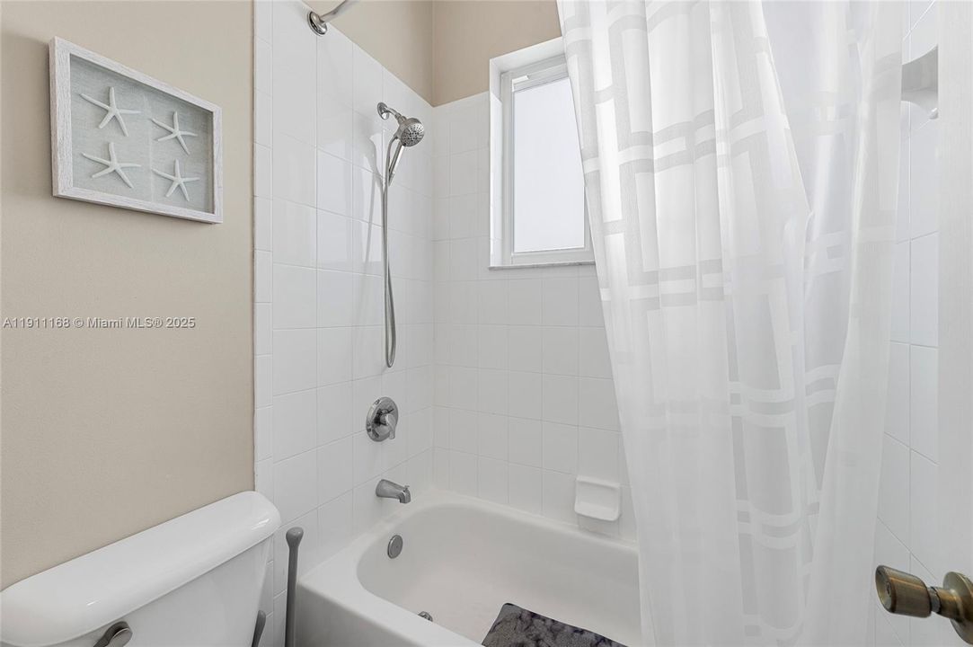 Active With Contract: $750,000 (4 beds, 2 baths, 2180 Square Feet)