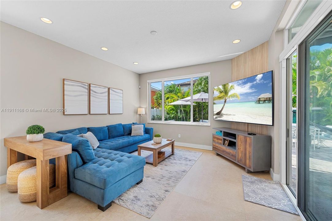 Active With Contract: $750,000 (4 beds, 2 baths, 2180 Square Feet)