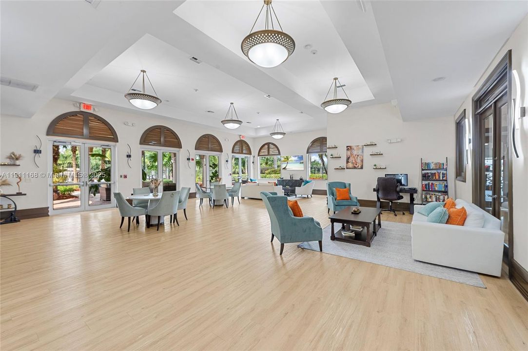 Active With Contract: $750,000 (4 beds, 2 baths, 2180 Square Feet)