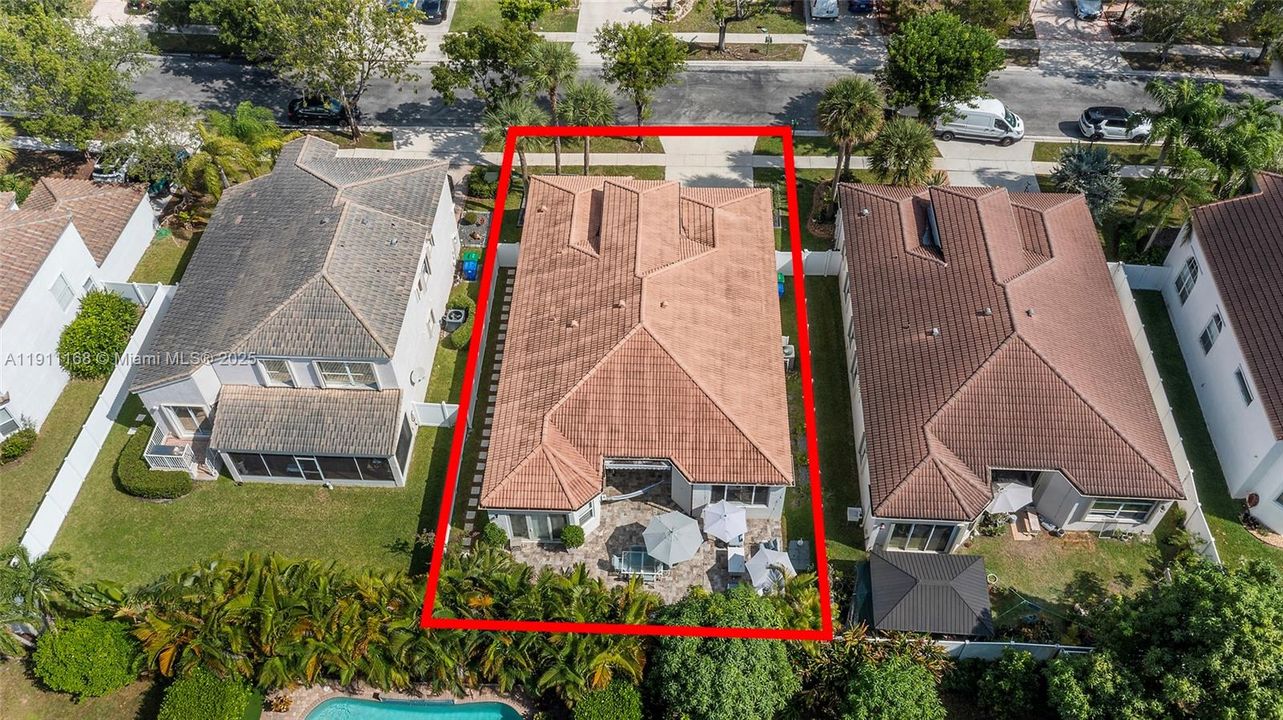 Active With Contract: $750,000 (4 beds, 2 baths, 2180 Square Feet)