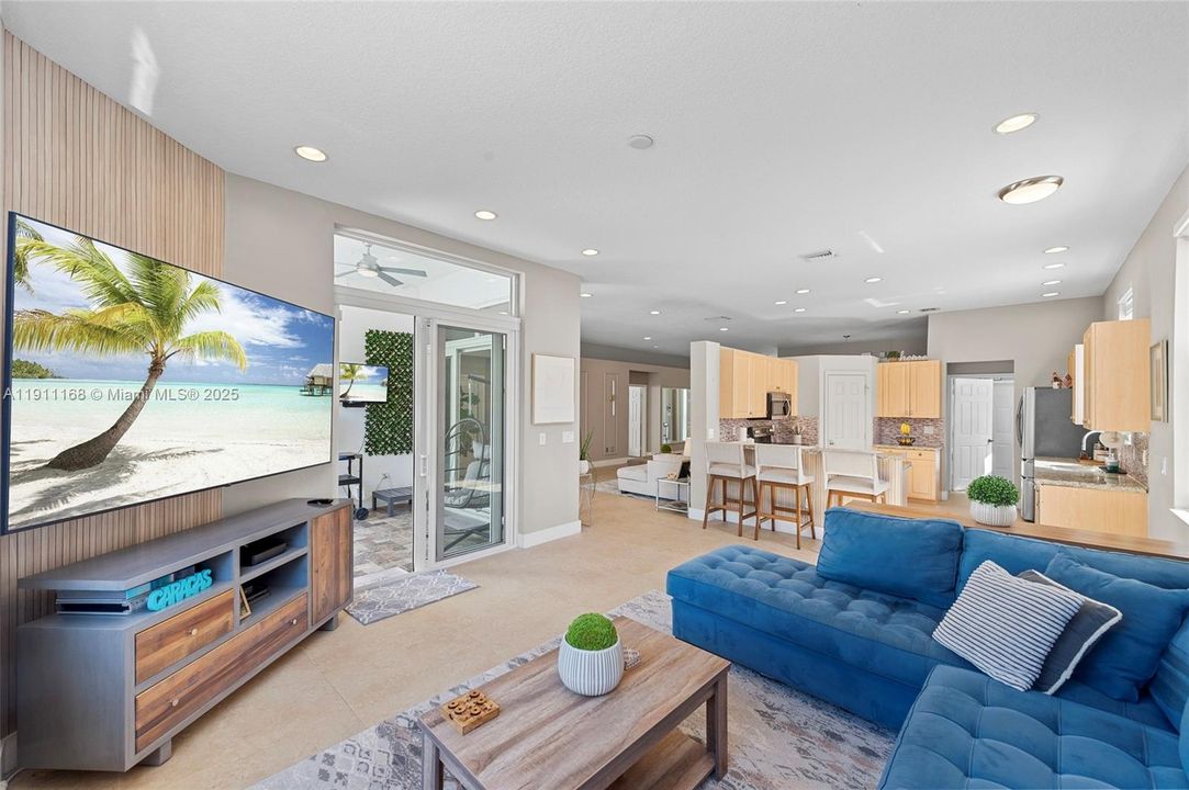 Active With Contract: $750,000 (4 beds, 2 baths, 2180 Square Feet)