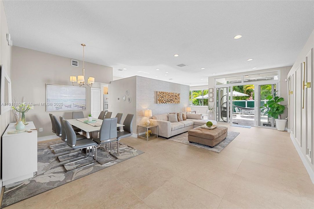 Active With Contract: $750,000 (4 beds, 2 baths, 2180 Square Feet)