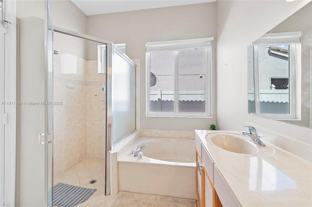 Active With Contract: $750,000 (4 beds, 2 baths, 2180 Square Feet)