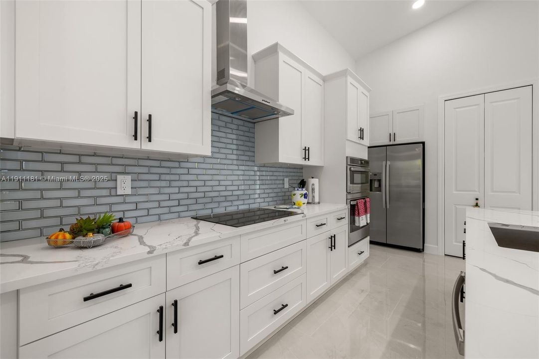 待售: $548,000 (3 贝兹, 3 浴室, 0 平方英尺)