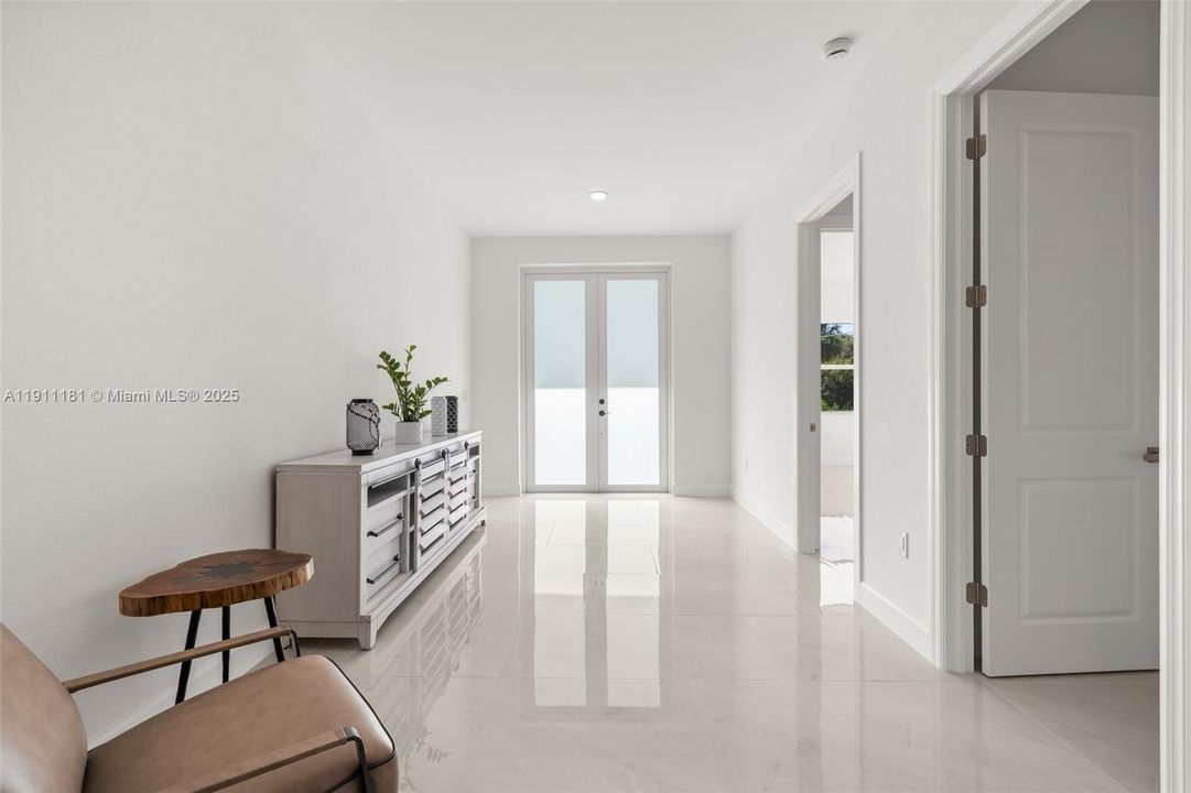 待售: $548,000 (3 贝兹, 3 浴室, 0 平方英尺)