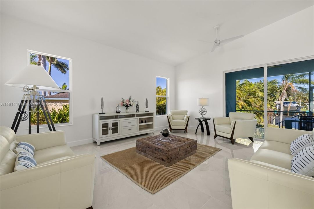 待售: $548,000 (3 贝兹, 3 浴室, 0 平方英尺)