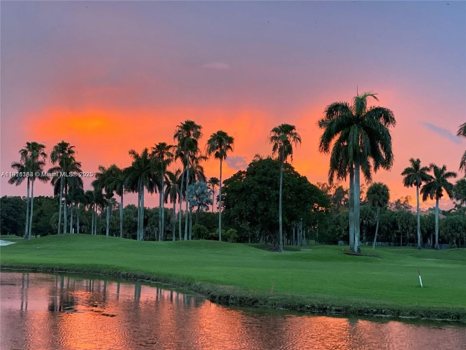 待售: $469,000 (3 贝兹, 3 浴室, 2180 平方英尺)