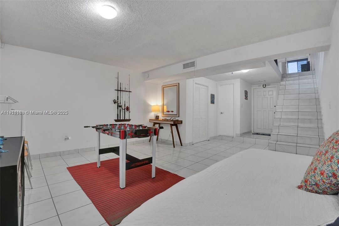 待售: $469,000 (3 贝兹, 3 浴室, 2180 平方英尺)