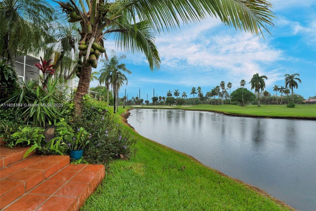 待售: $469,000 (3 贝兹, 3 浴室, 2180 平方英尺)