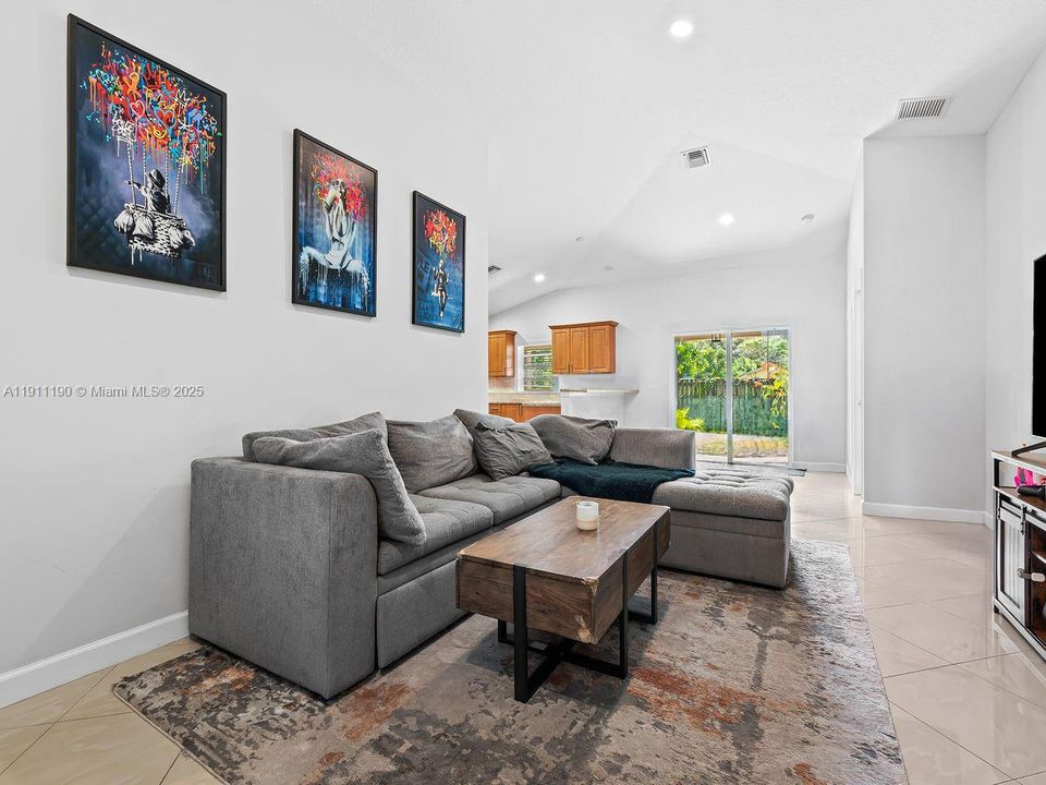 Active With Contract: $649,000 (3 beds, 2 baths, 1530 Square Feet)