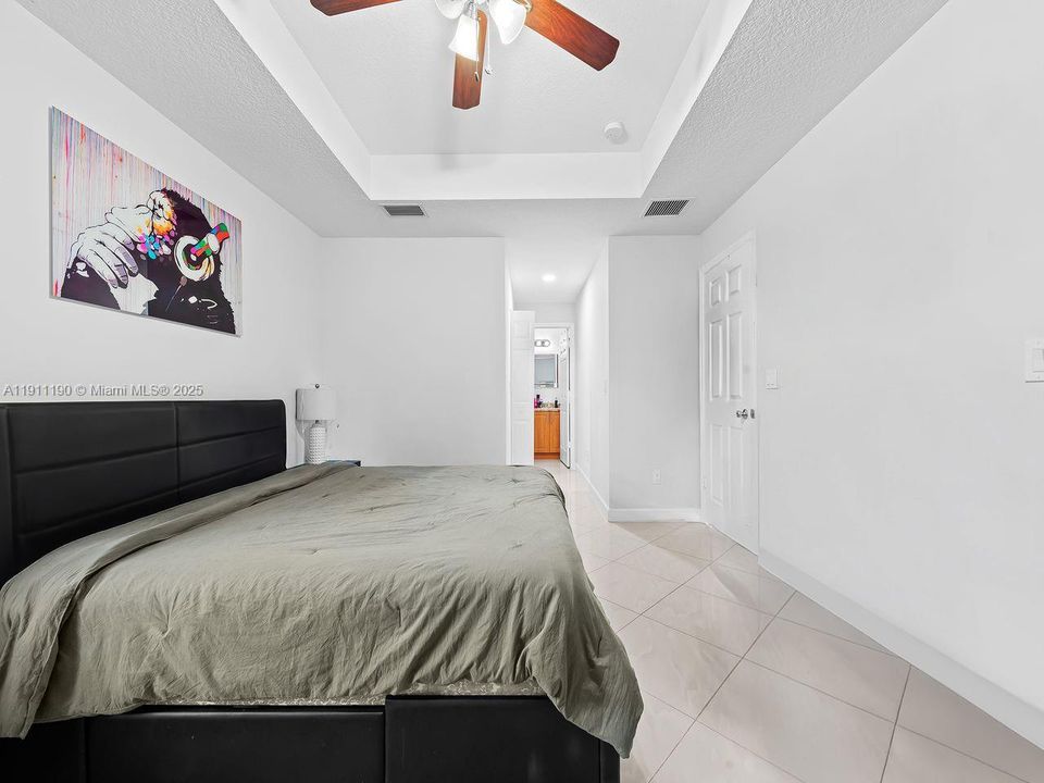 Active With Contract: $649,000 (3 beds, 2 baths, 1530 Square Feet)