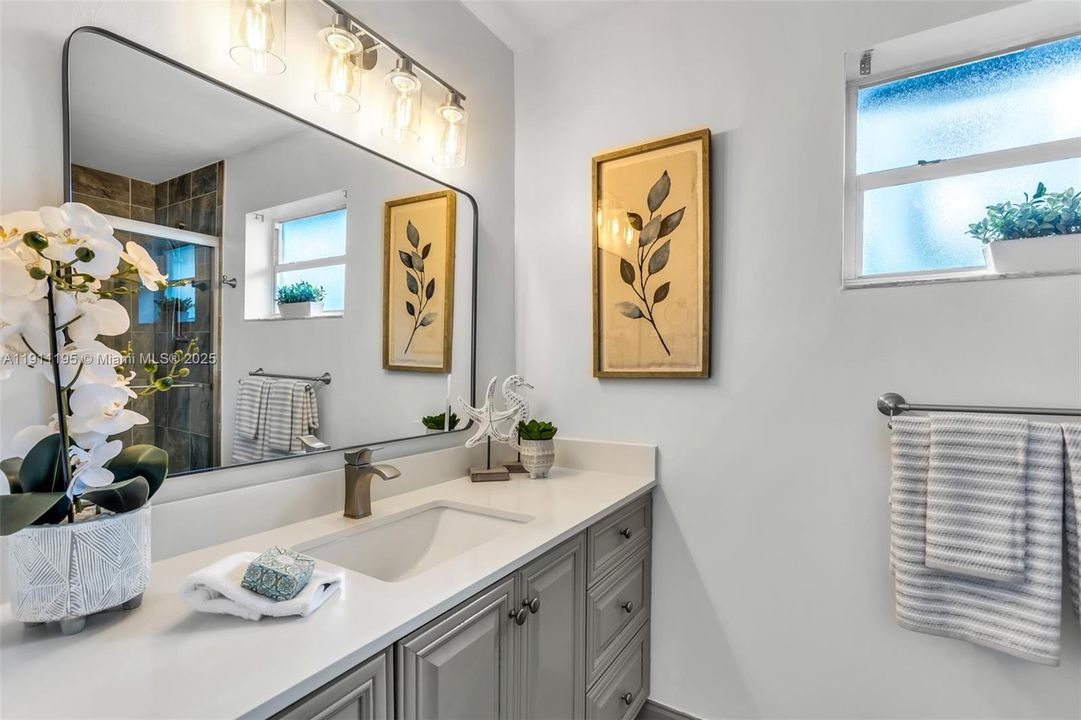 For Sale: $1,890,000 (3 beds, 2 baths, 2066 Square Feet)